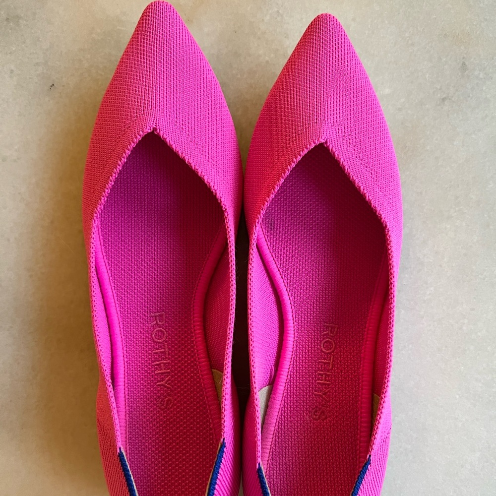 Rothy’s pointed flats in dragonfruit